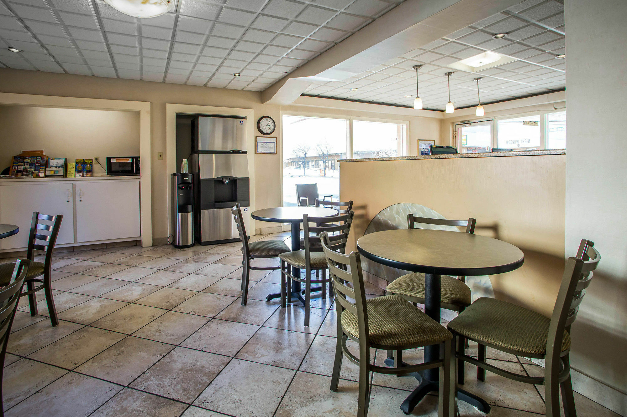 Econo Lodge Beach And Boardwalk Atlantic City Dış mekan fotoğraf
